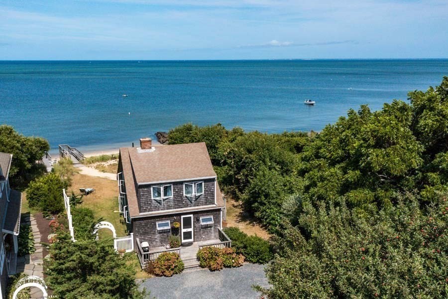 232 Robbins Hill Rd