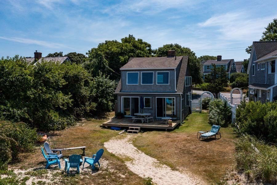 232 Robbins Hill Rd