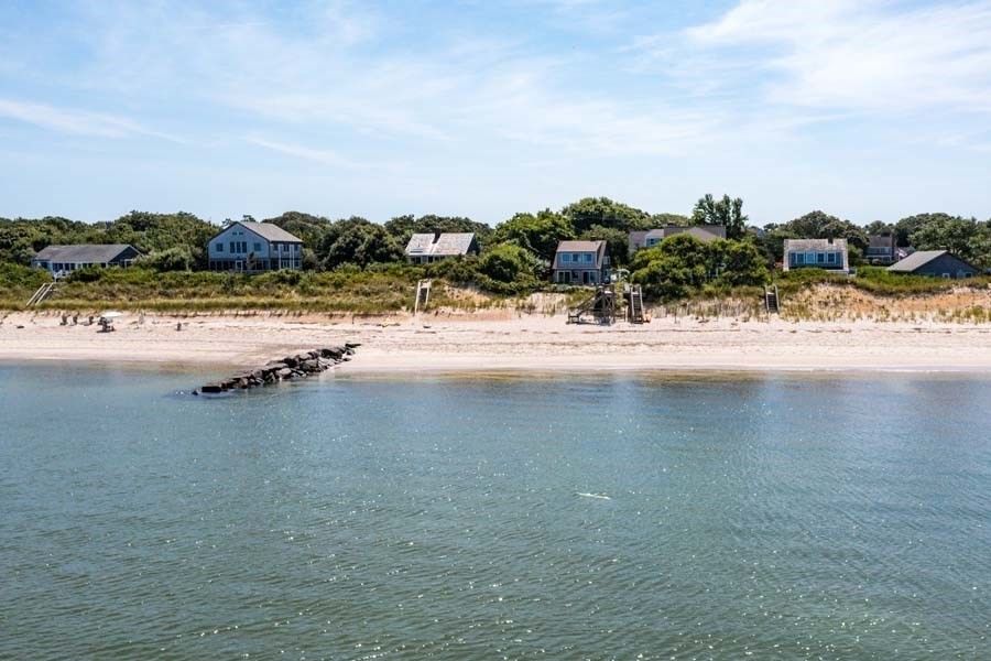 232 Robbins Hill Rd