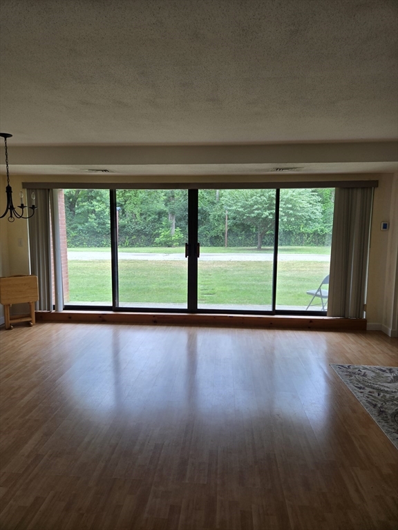 96 Old Colony Ave. 160