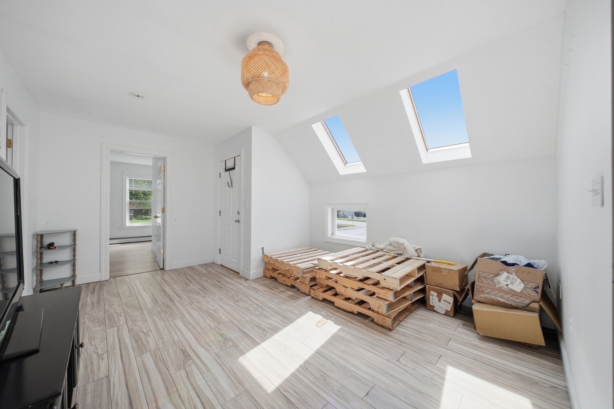216 Monument ST, Haverhill, MA, 216 Monument ST, Haverhill, MA Photo #22