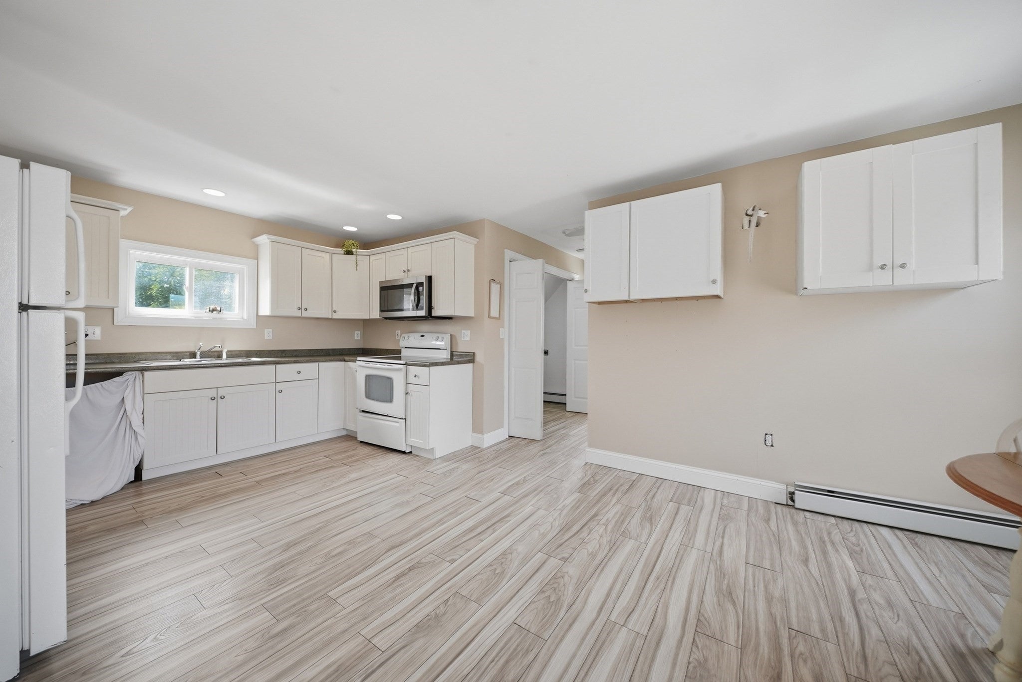216 Monument ST, Haverhill, MA, 216 Monument ST, Haverhill, MA Photo #23