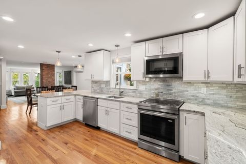 91 Fayette St 1 Watertown MA 02472