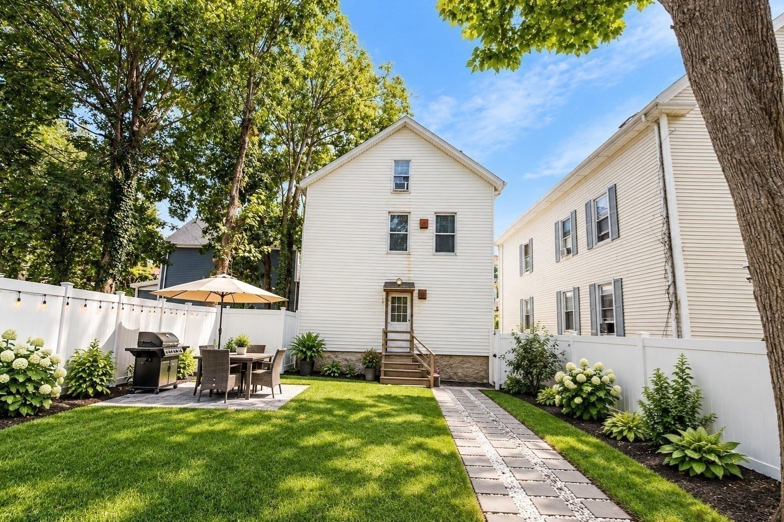 343 Purchase St, New Bedford, MA Photo #17