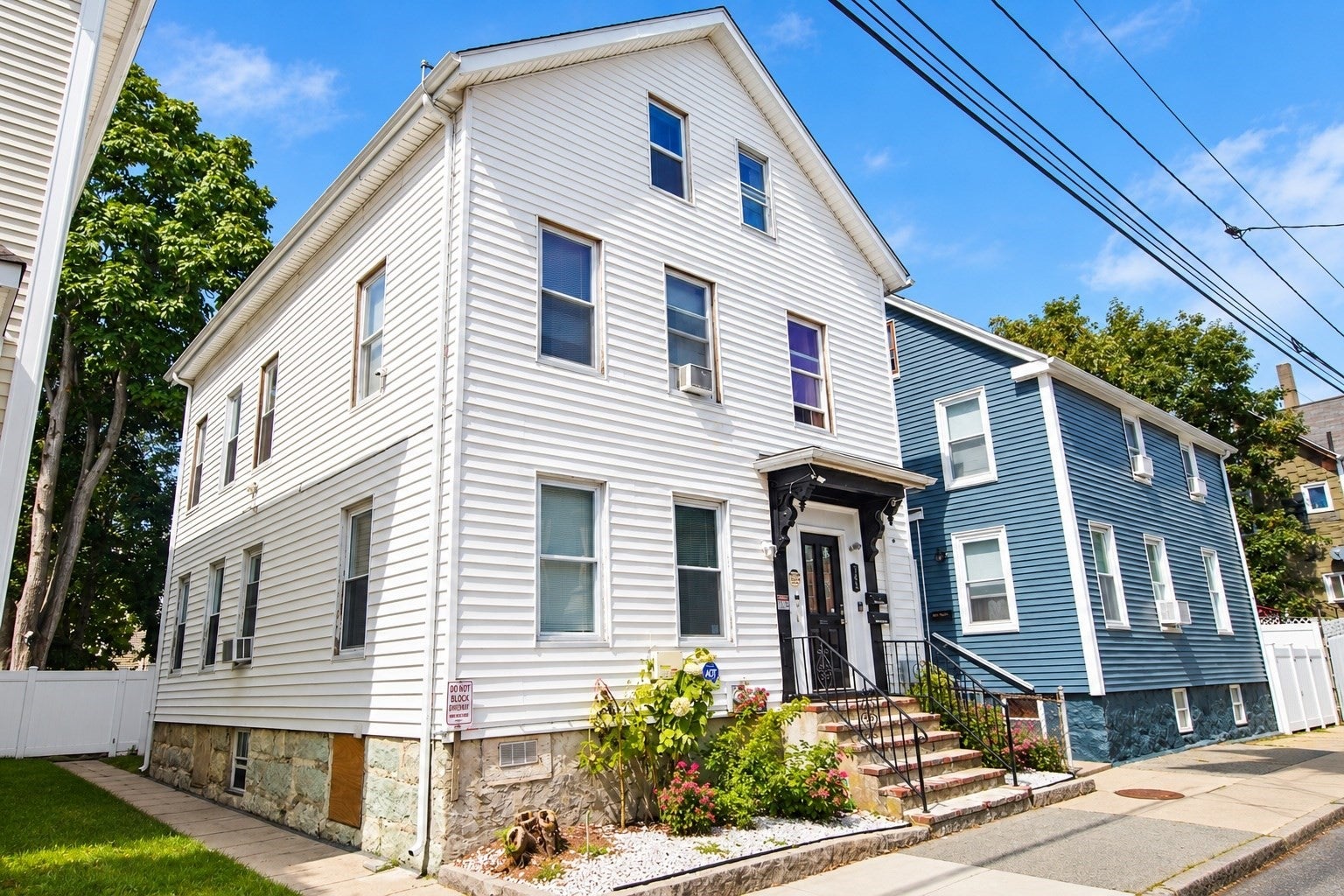 343 Purchase St