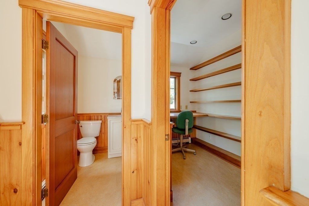 Wellfleet, Massachusetts 02667, United States, 3 Bedrooms Bedrooms, ,3 BathroomsBathrooms,Residential,Active,163527