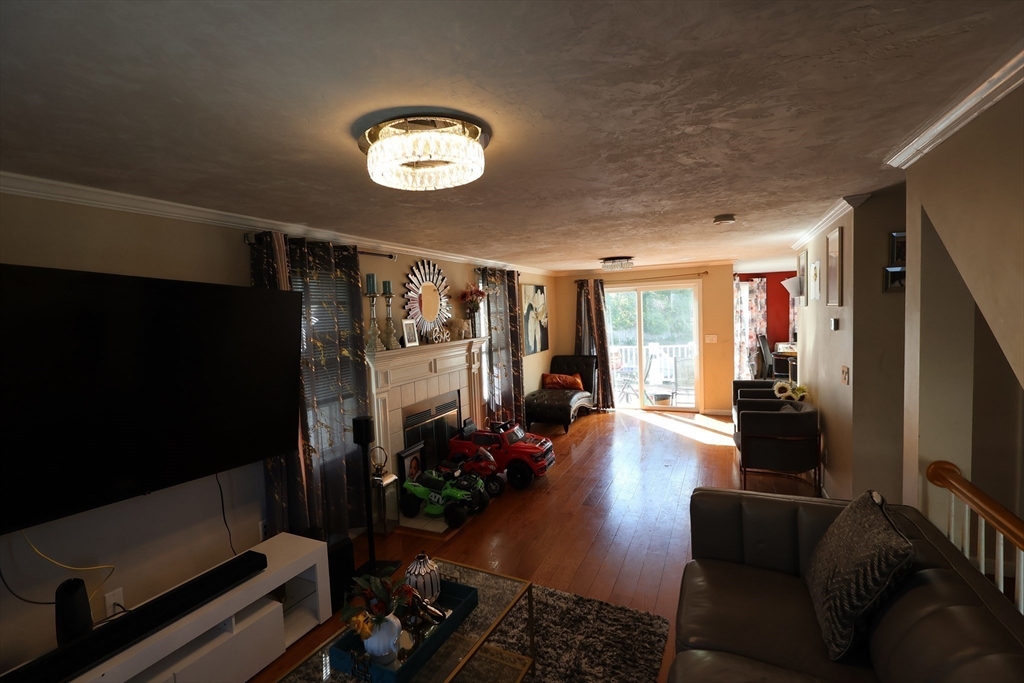 74 Sophia Dr