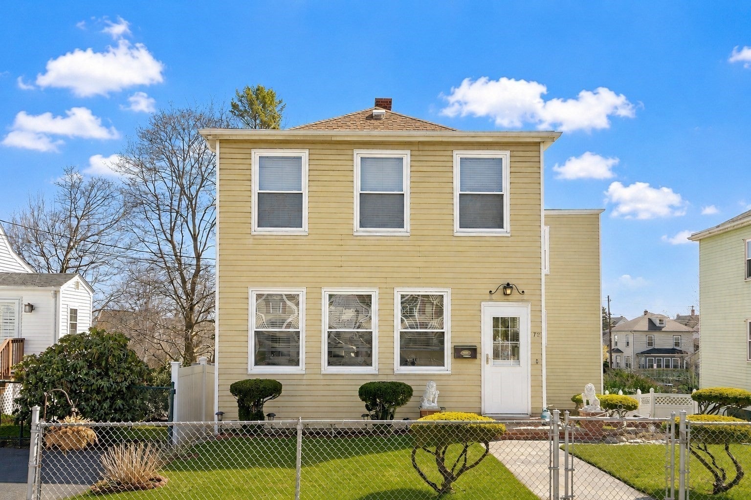 12 Dane St