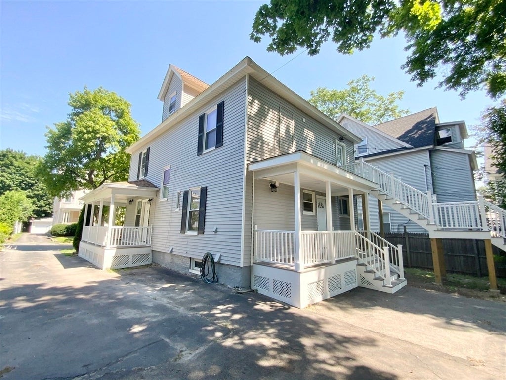 5/5A Ferdinand St, Worcester, MA Photo #7