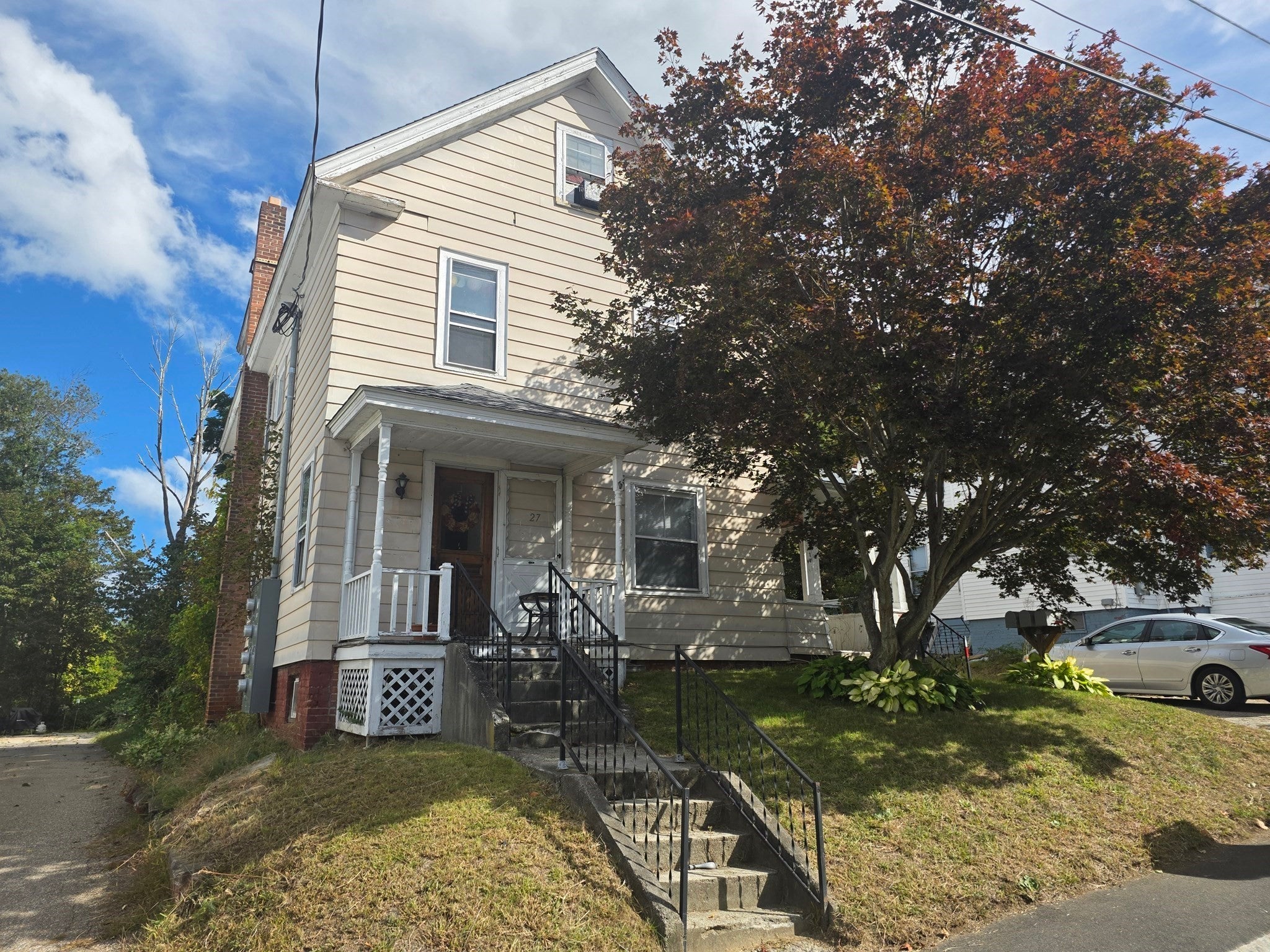 Photo of 27 Walnut St, Ware, MA