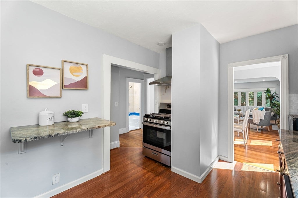21 Evelyn Pl, Quincy, MA Photo #10