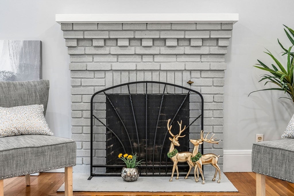 21 Evelyn Pl, Quincy, MA Photo #12