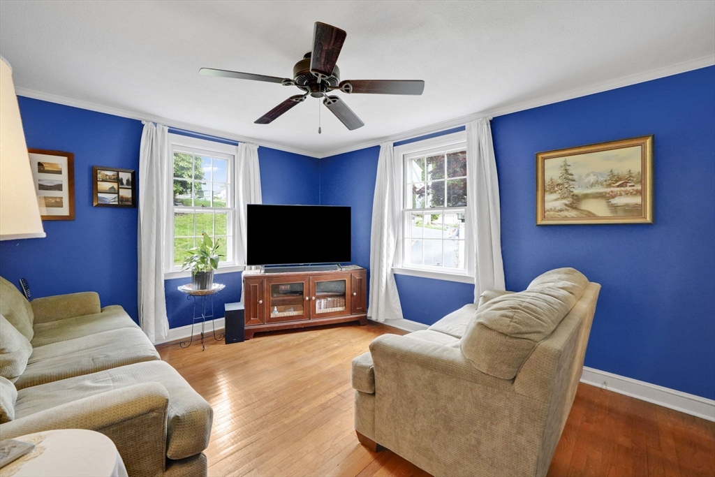 29 Crescent Hill, East Longmeadow, MA Photo #19
