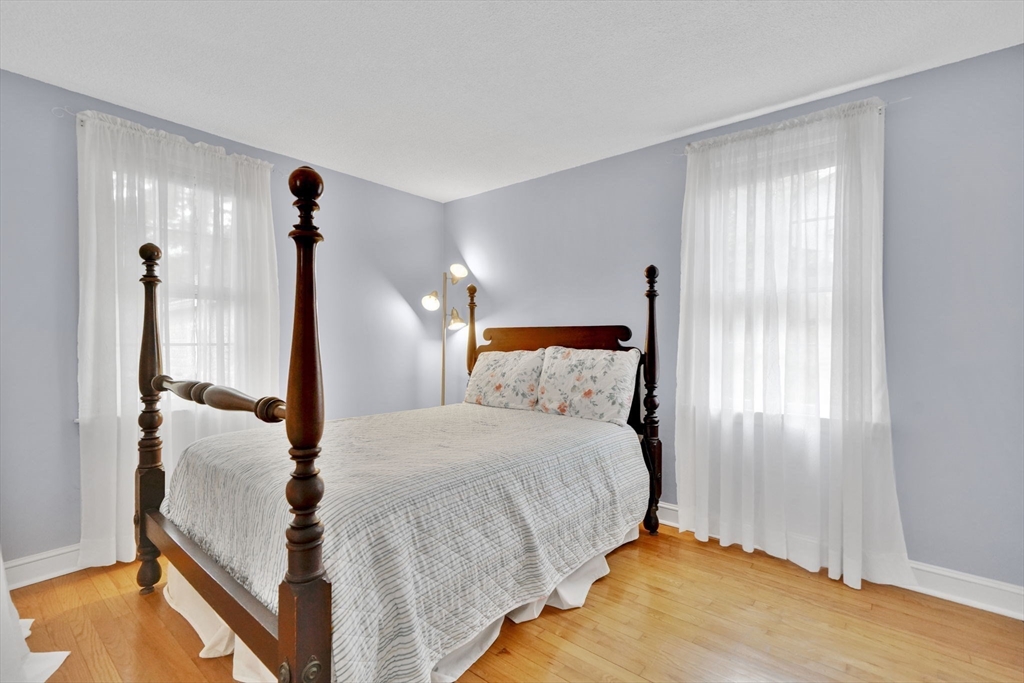 29 Crescent Hill, East Longmeadow, MA Photo #24