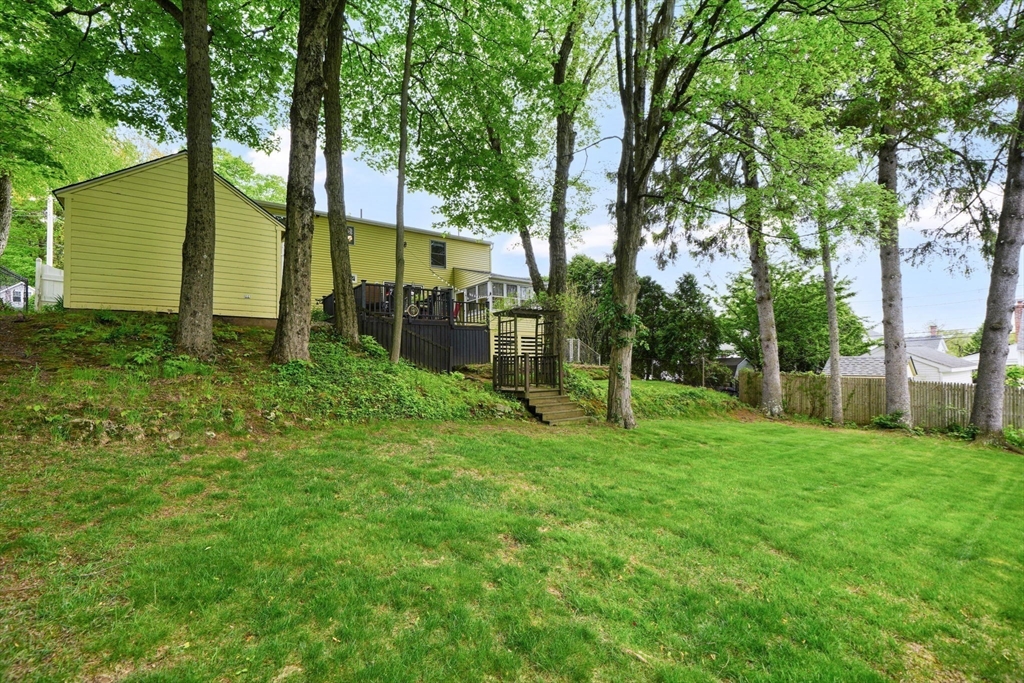 29 Crescent Hill, East Longmeadow, MA Photo #30
