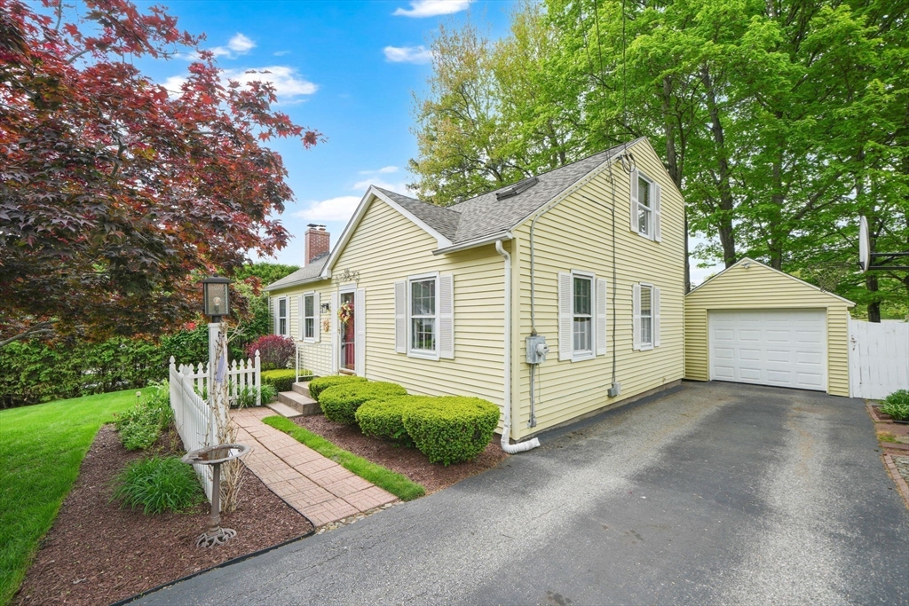 29 Crescent Hill, East Longmeadow, MA Photo #32