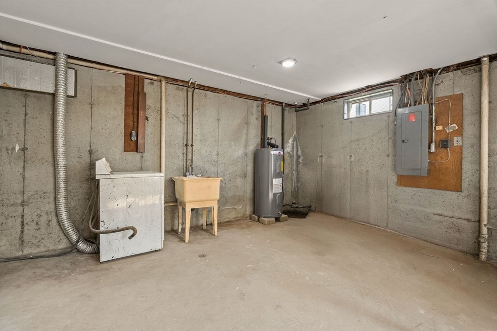 32 Danis St, Fall River, MA, 32 Danis St, Fall River, MA Photo #32