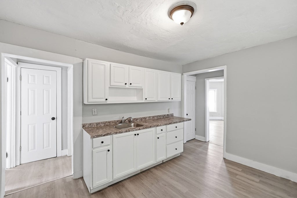 2 Ely St, Worcester, MA, 2 Ely St, Worcester, MA Photo #8