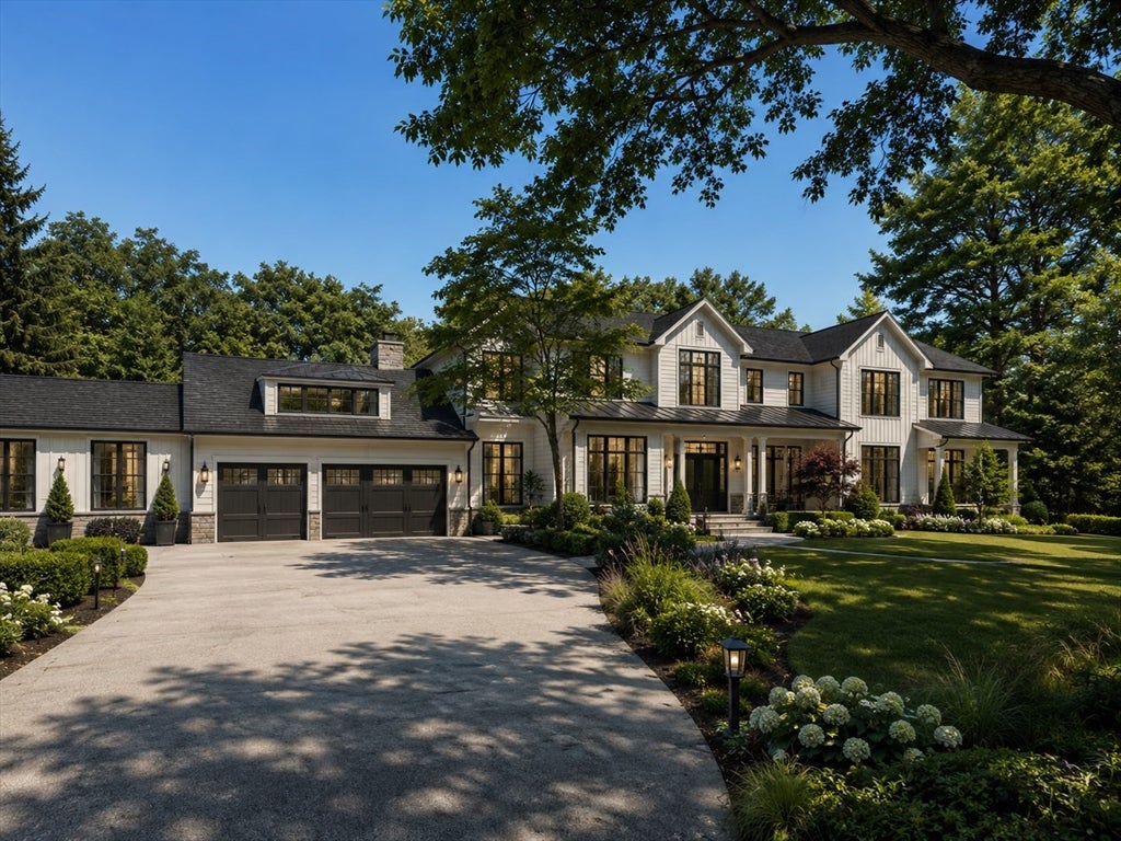 36 Blue Hill Dr