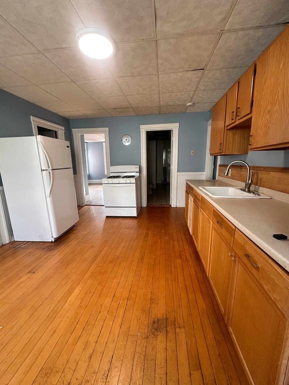144 Elm St #3, Worcester, MA Photo #2