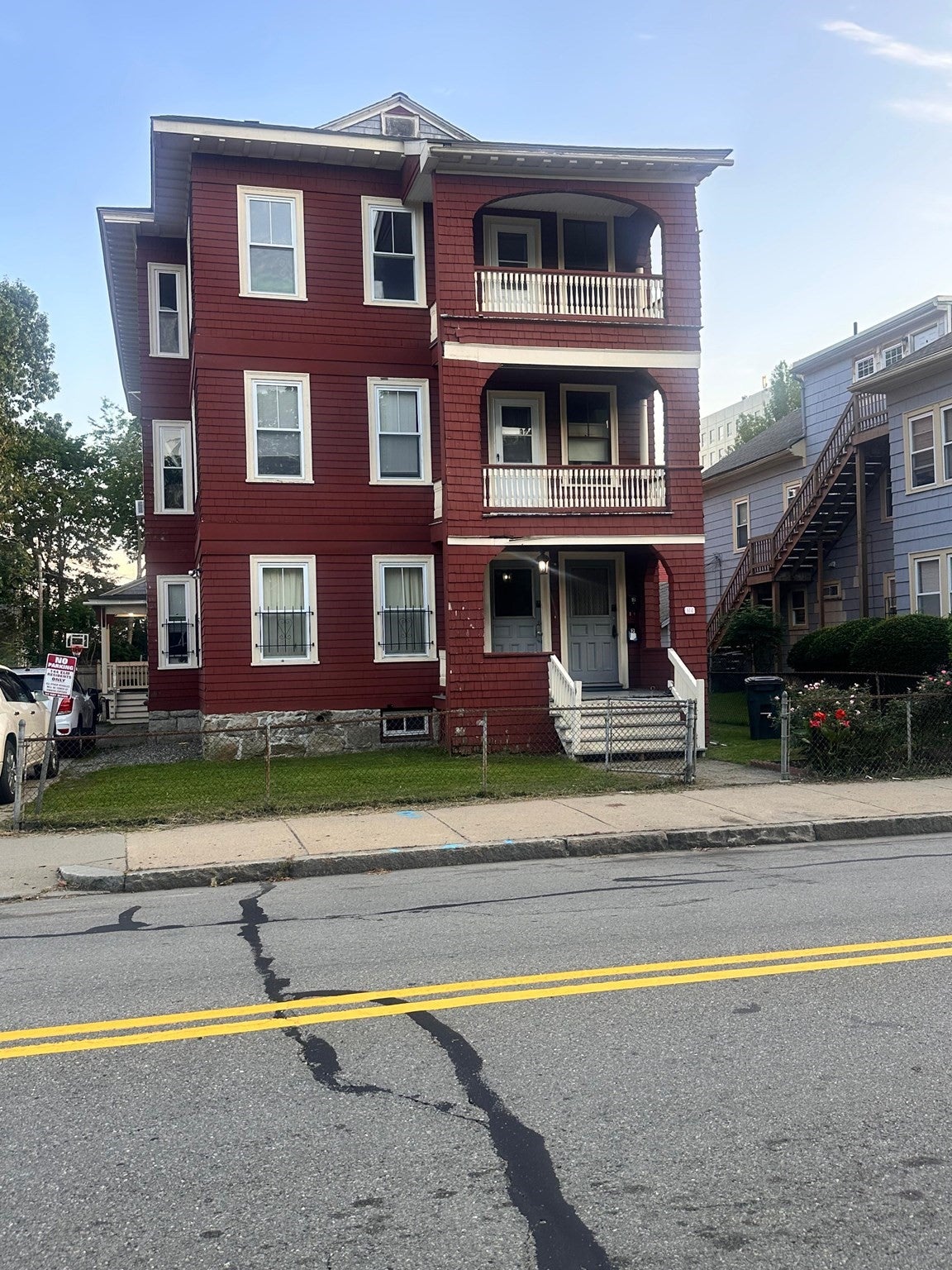144 Elm St #3, Worcester, MA Photo #1