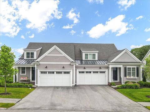 13 Hawk Lane 13 Framingham MA 01701
