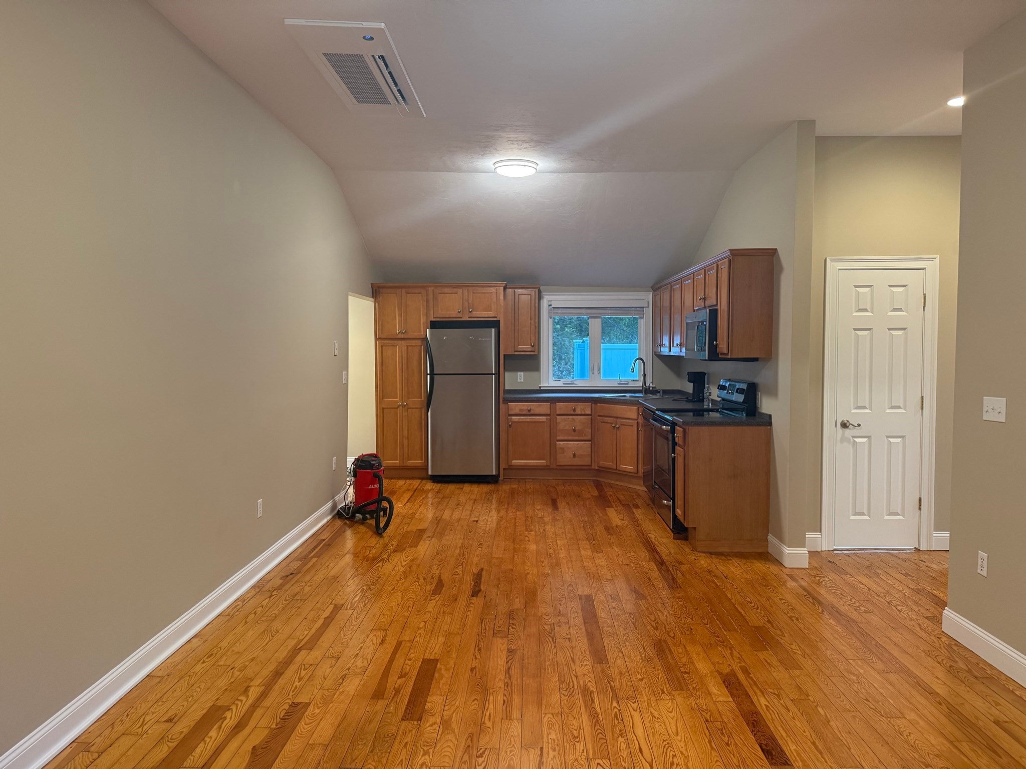 554 Wareham St #2, Middleboro, MA, 554 Wareham St #2, Middleboro, MA Photo #7
