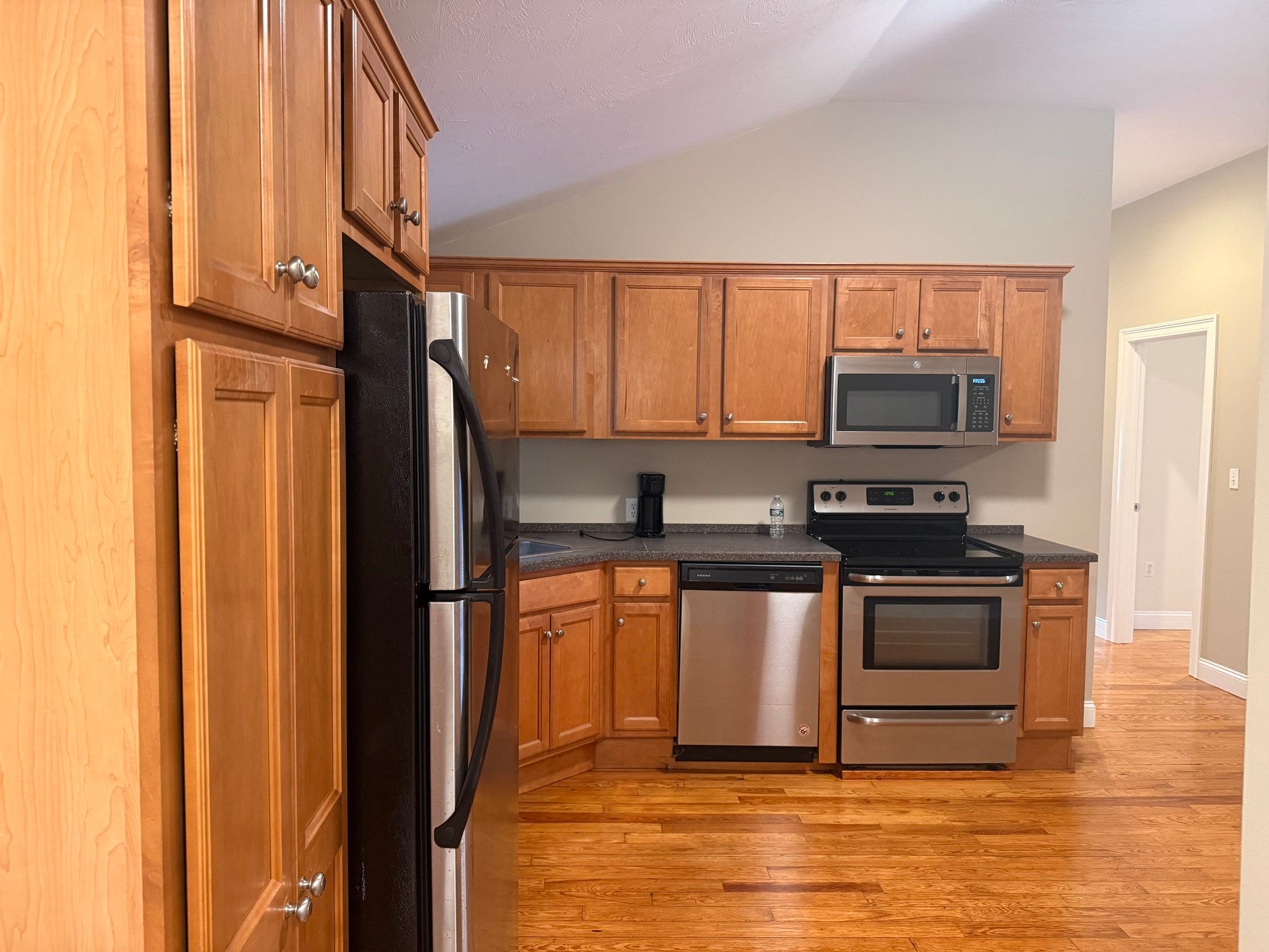 554 Wareham St #2, Middleboro, MA, 554 Wareham St #2, Middleboro, MA Photo #4
