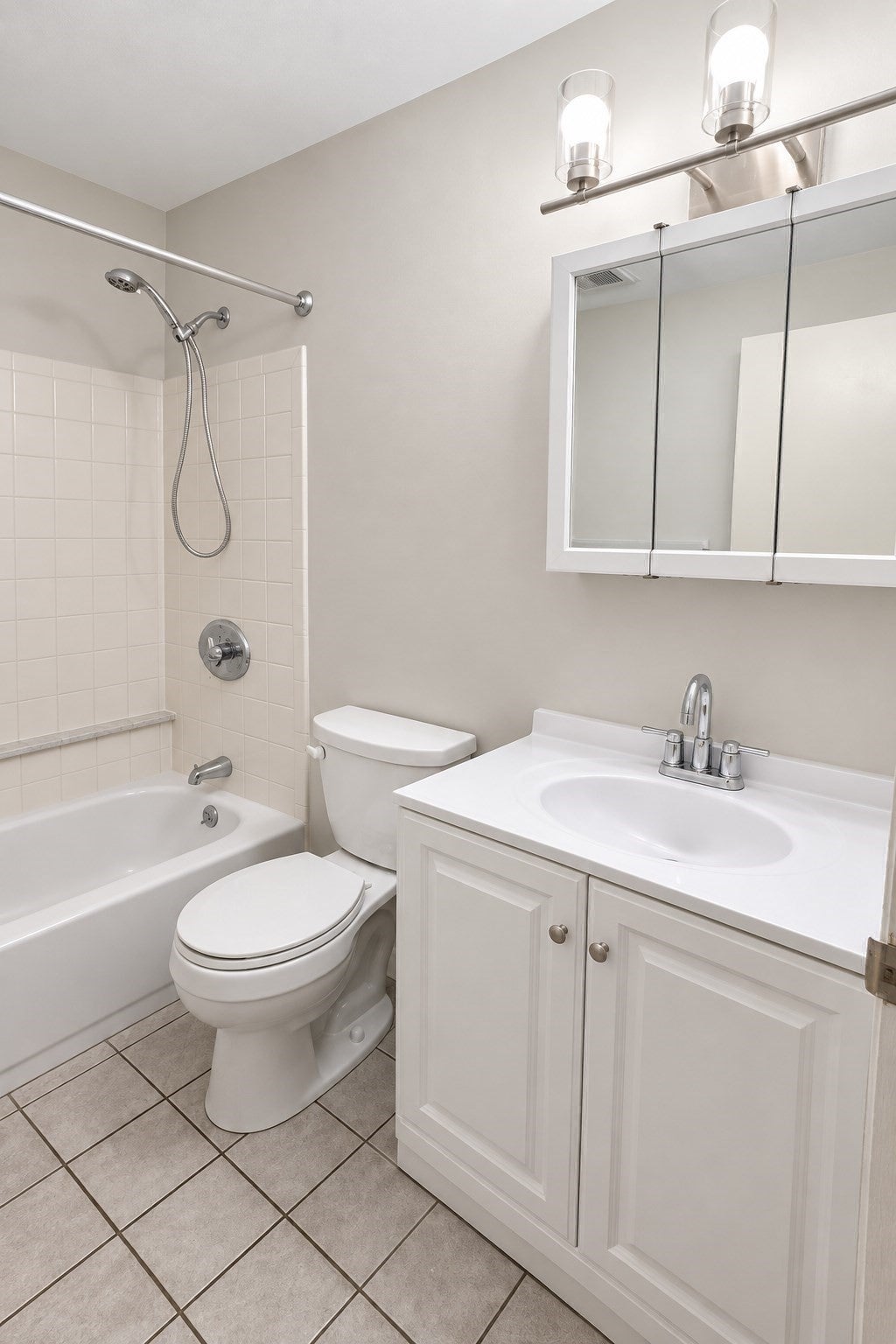 4 Post Oak Ln #19, Natick, MA, 4 Post Oak Ln #19, Natick, MA Photo #15