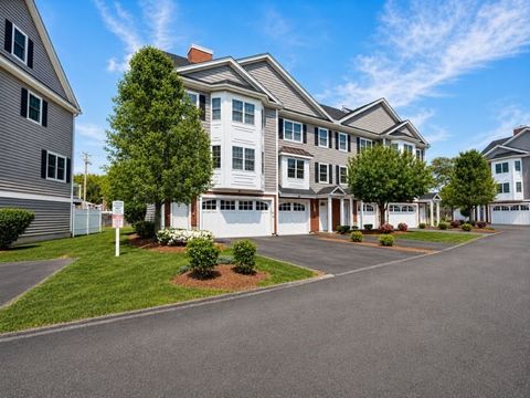 Photo of 1975 Middlesex St #72, Lowell, MA 01851 (MLS # 73523130)