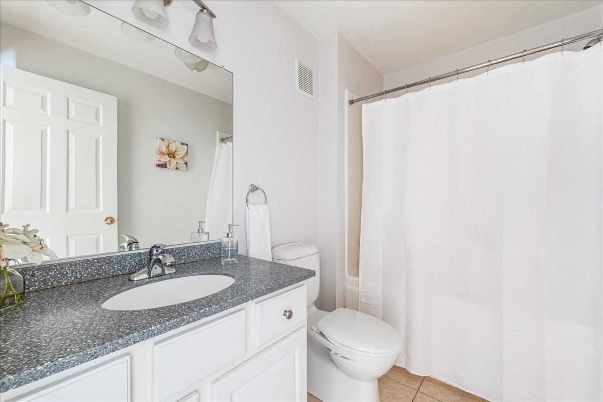 319 Hampton Way #319, Abington, MA Photo #13