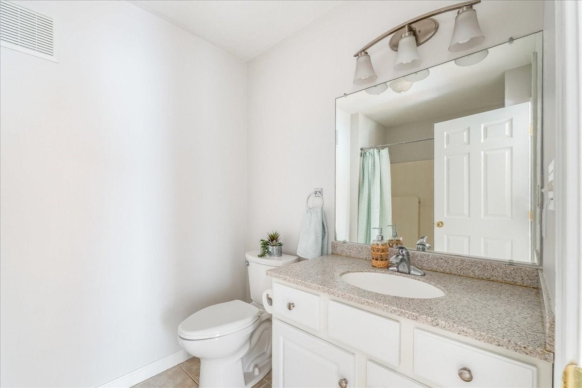 319 Hampton Way #319, Abington, MA Photo #12