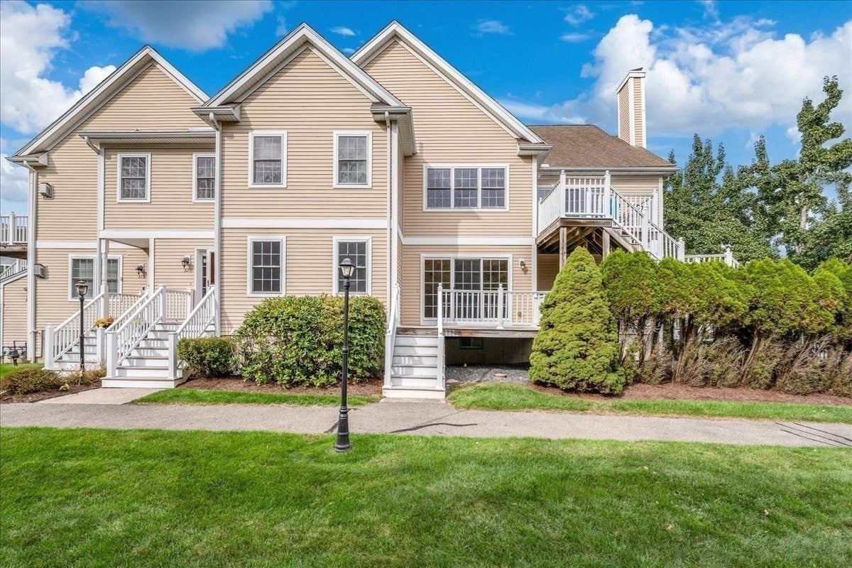 319 Hampton Way #319, Abington, MA Photo #2
