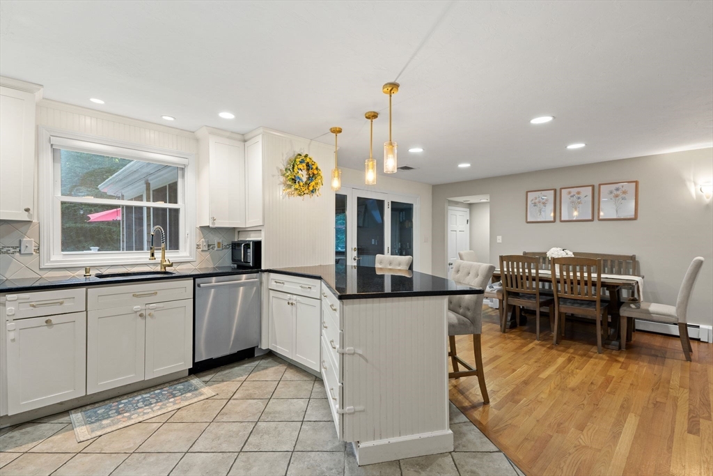 19 Longwood Circle