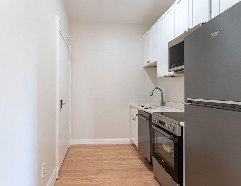 18 Fitzhenry Square, Revere, MA, 18 Fitzhenry Square, Revere, MA Photo #14