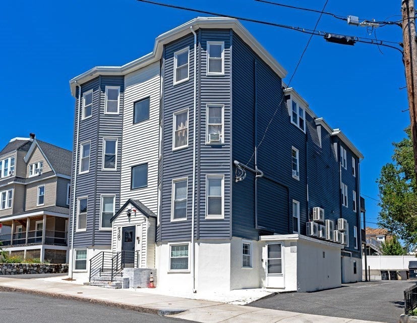 18 Fitzhenry Square, Revere, MA, 18 Fitzhenry Square, Revere, MA Photo #8