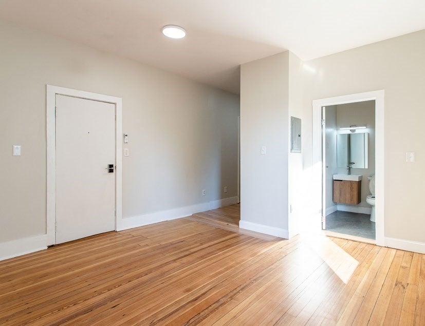 18 Fitzhenry Square, Revere, MA, 18 Fitzhenry Square, Revere, MA Photo #15