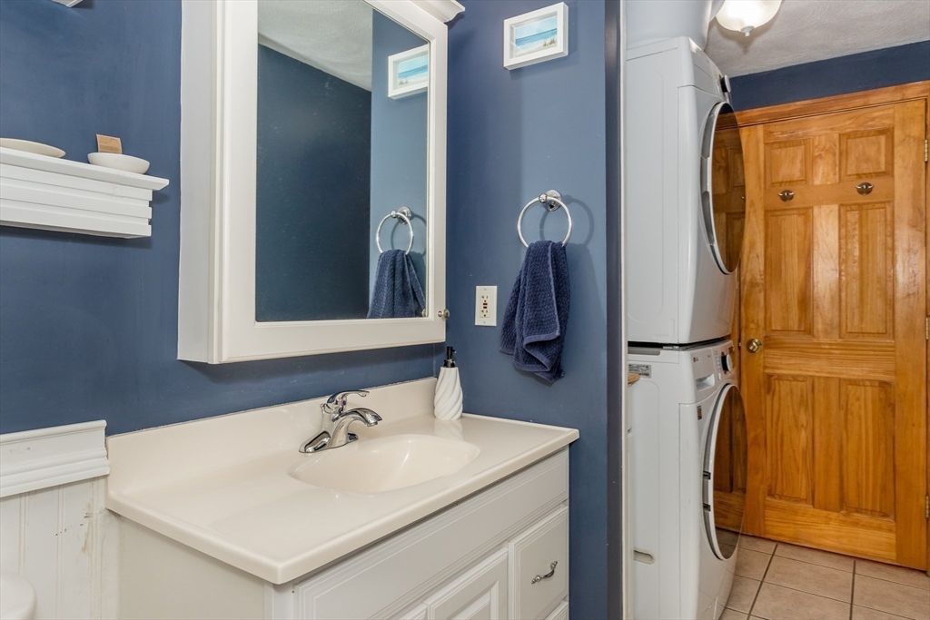 66 Healy Rd, Weymouth, MA, 66 Healy Rd, Weymouth, MA Photo #16