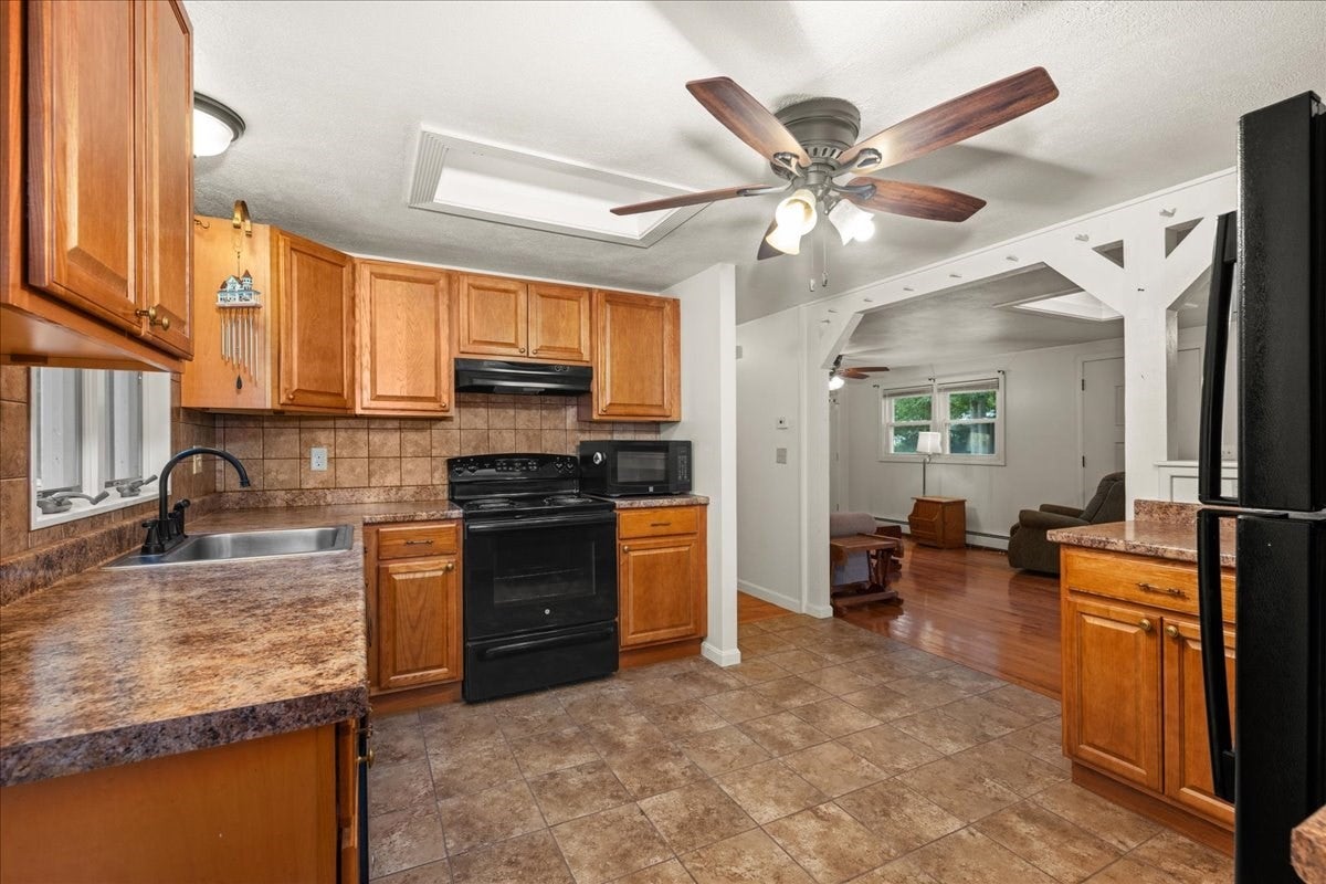320 Mason Rd Ext, Dudley, MA, 320 Mason Rd Ext, Dudley, MA Photo #8
