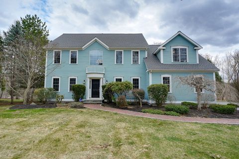 390 Hudson St Northborough MA 01532