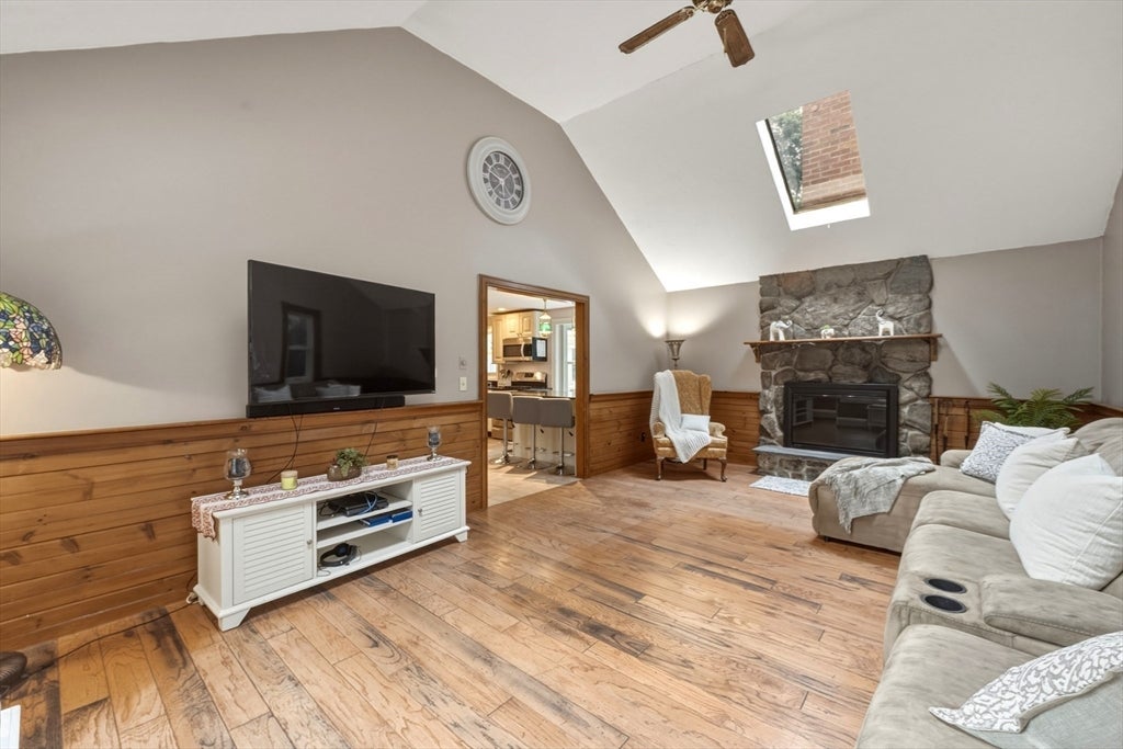 6 Rogers Ave, Marlborough, MA, 6 Rogers Ave, Marlborough, MA Photo #12