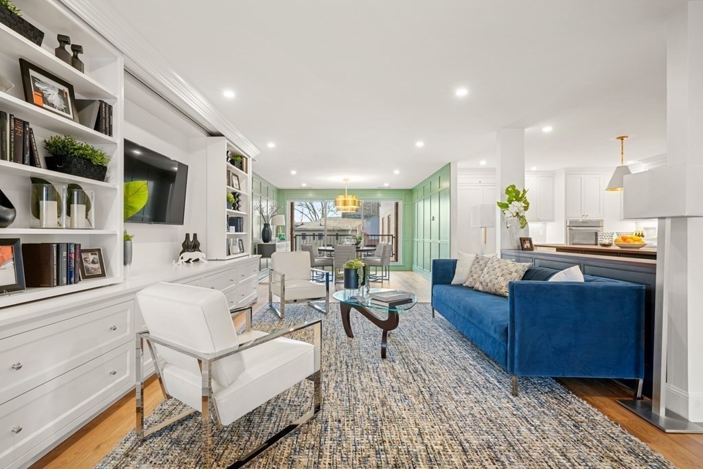 130 Mount Auburn Street 310