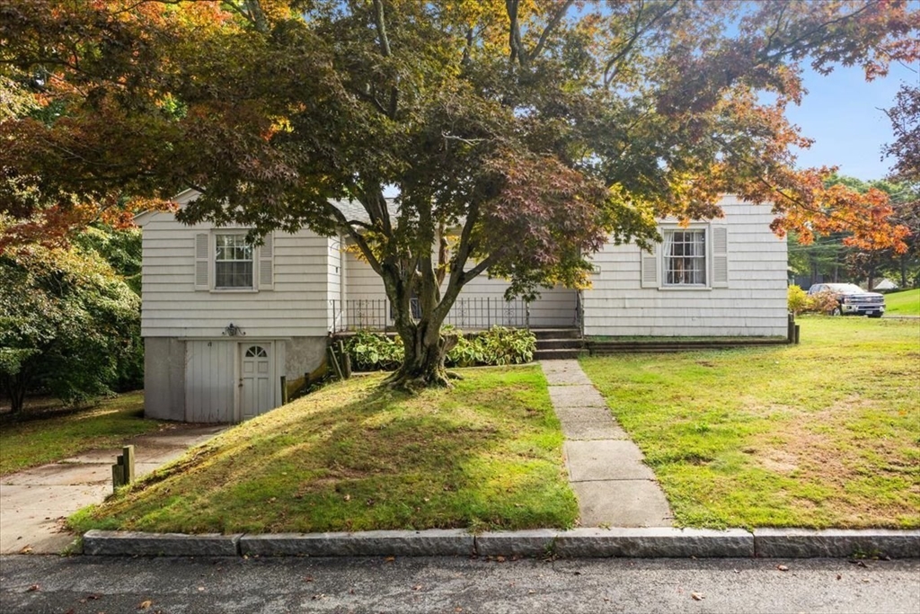 225 Rich St