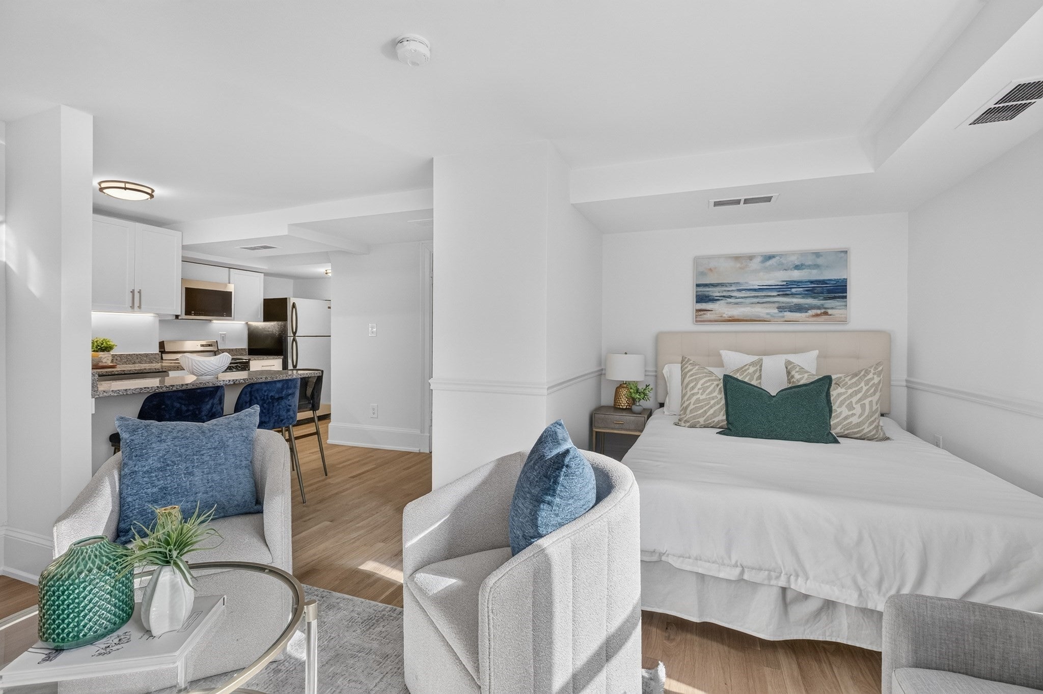 176 Commonwealth AVE #2, Boston, MA Photo #8