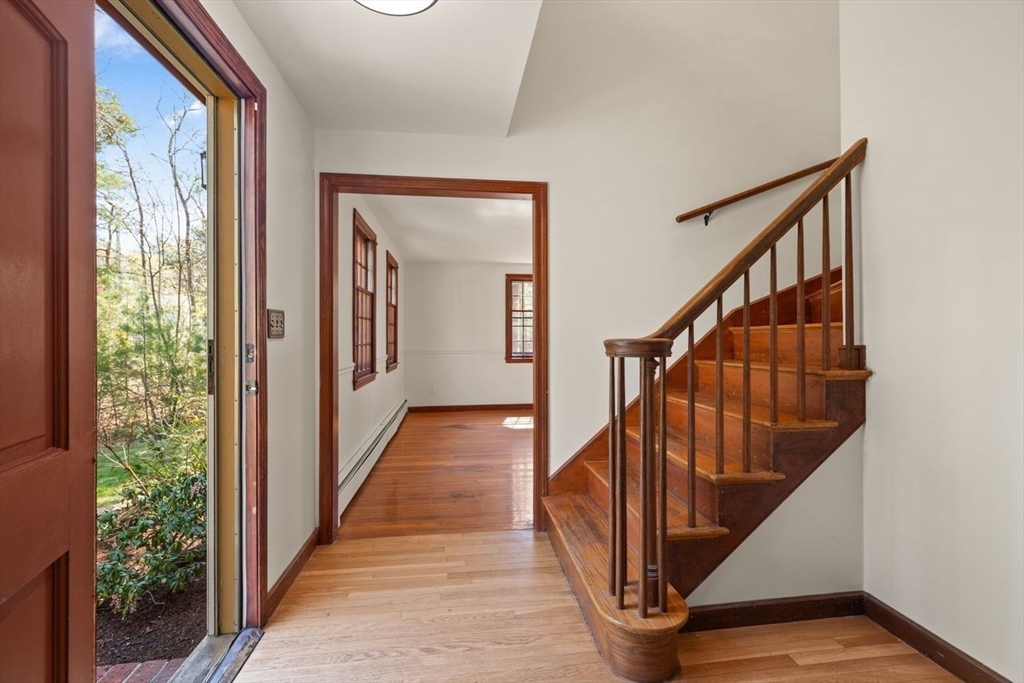 2 Briggs Pond Way