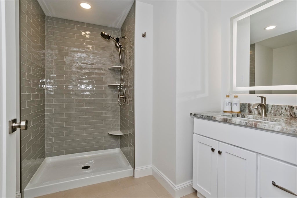 107 Williams Street #2 B, Northampton, MA, 107 Williams Street #2 B, Northampton, MA Photo #8