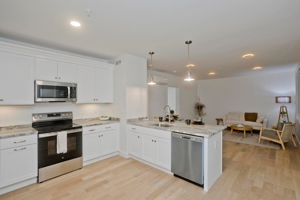 107 Williams Street #2 B, Northampton, MA, 107 Williams Street #2 B, Northampton, MA Photo #17