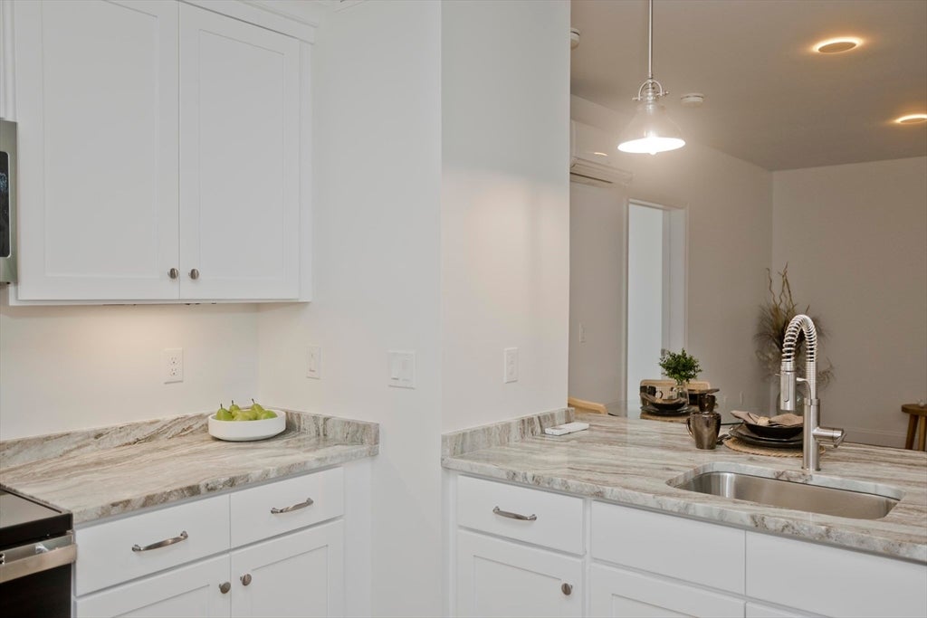 107 Williams Street #2 B, Northampton, MA, 107 Williams Street #2 B, Northampton, MA Photo #20