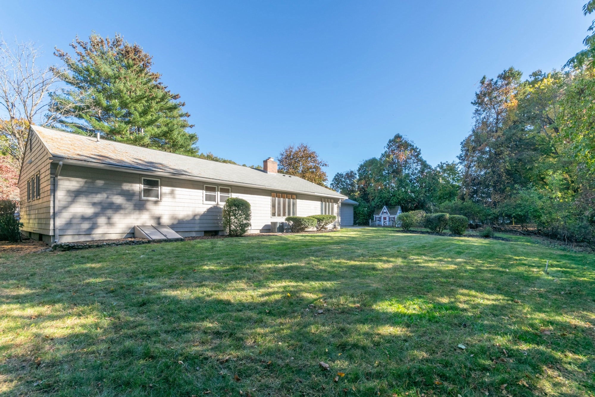 194 Redfern Dr, Longmeadow, MA, 194 Redfern Dr, Longmeadow, MA Photo #34