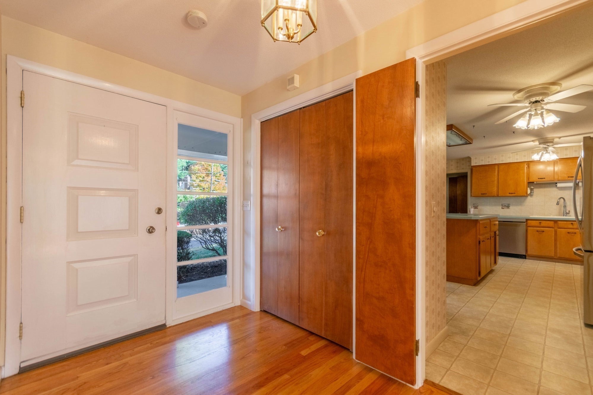 194 Redfern Dr, Longmeadow, MA, 194 Redfern Dr, Longmeadow, MA Photo #5